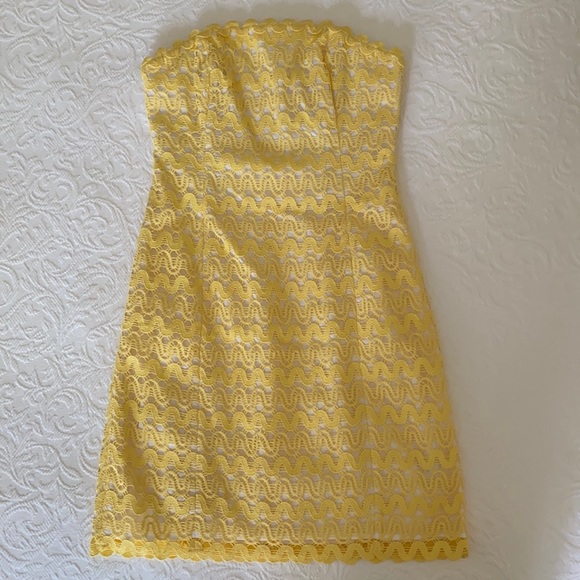 Lilly Pulitzer Lakeland Dress - Picture 2 of 5